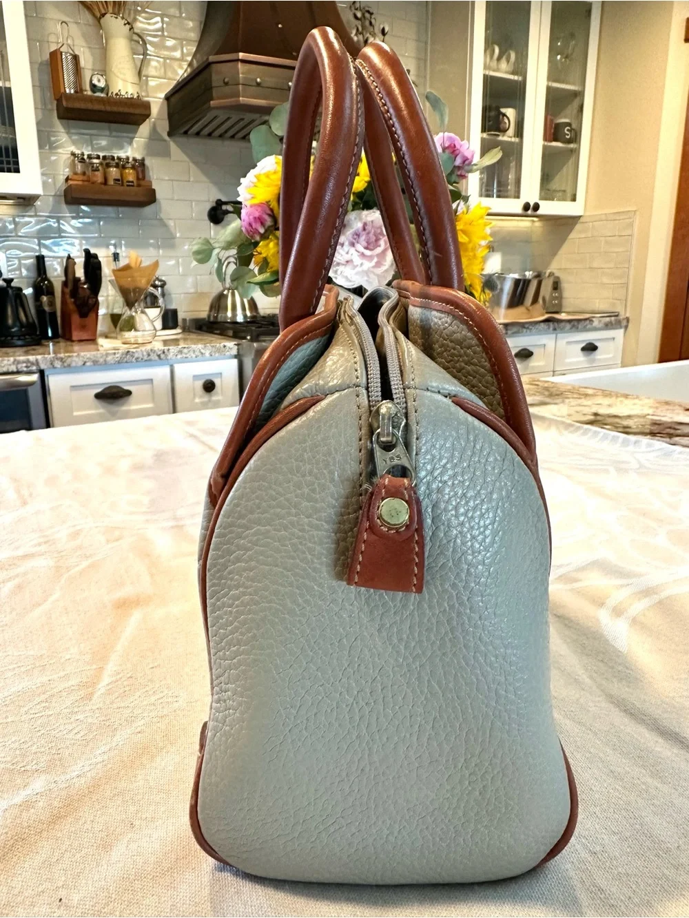 Genuine Pebbled Leather Satchel Liz Claiborne Taupe Brown Crossbody Bag - Picture 4 of 10